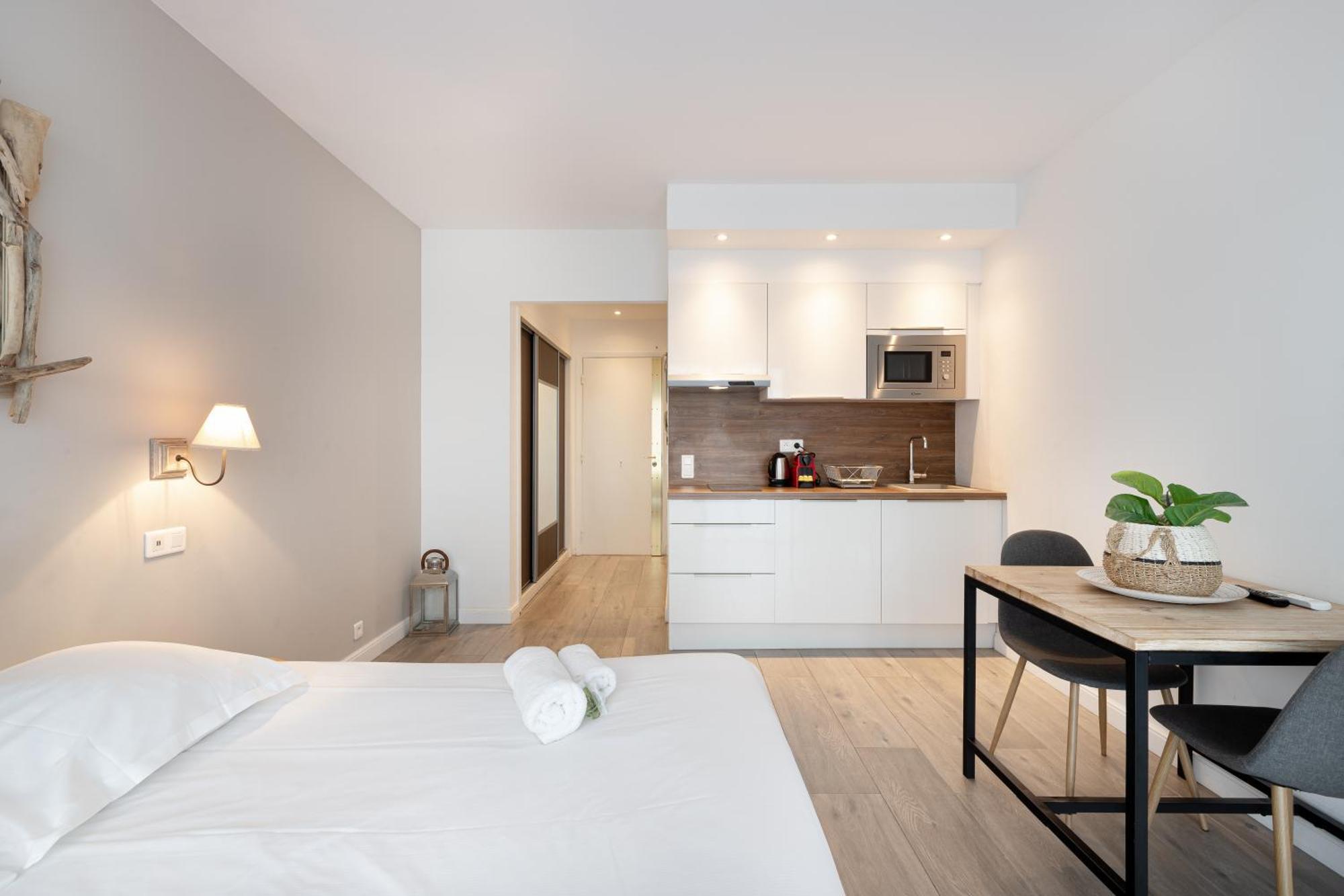 Agence Des Residences - Appartements Prives Du 45 Croisette - Superieur カンヌ 部屋 写真