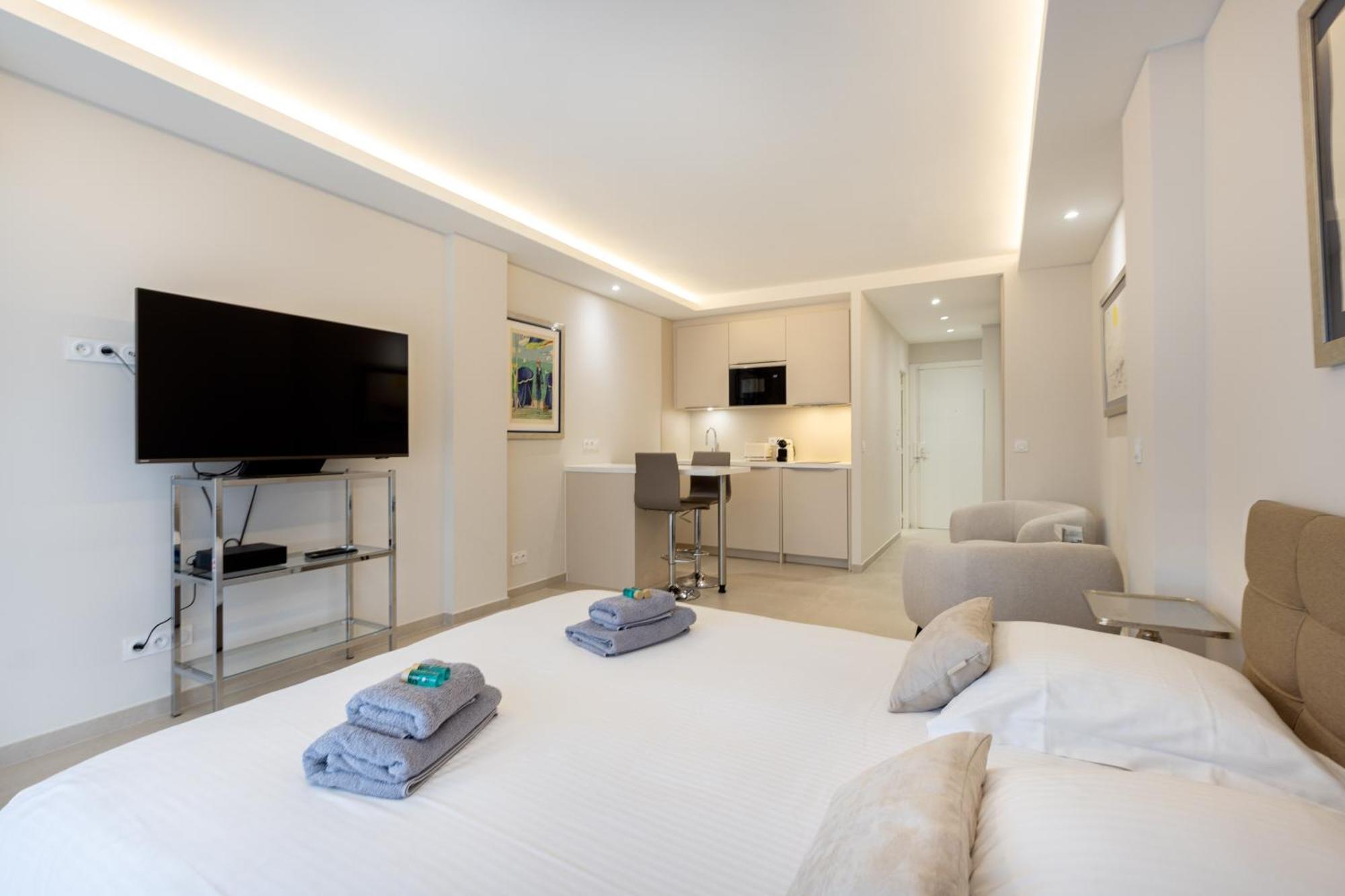 Agence Des Residences - Appartements Prives Du 45 Croisette - Superieur カンヌ 部屋 写真