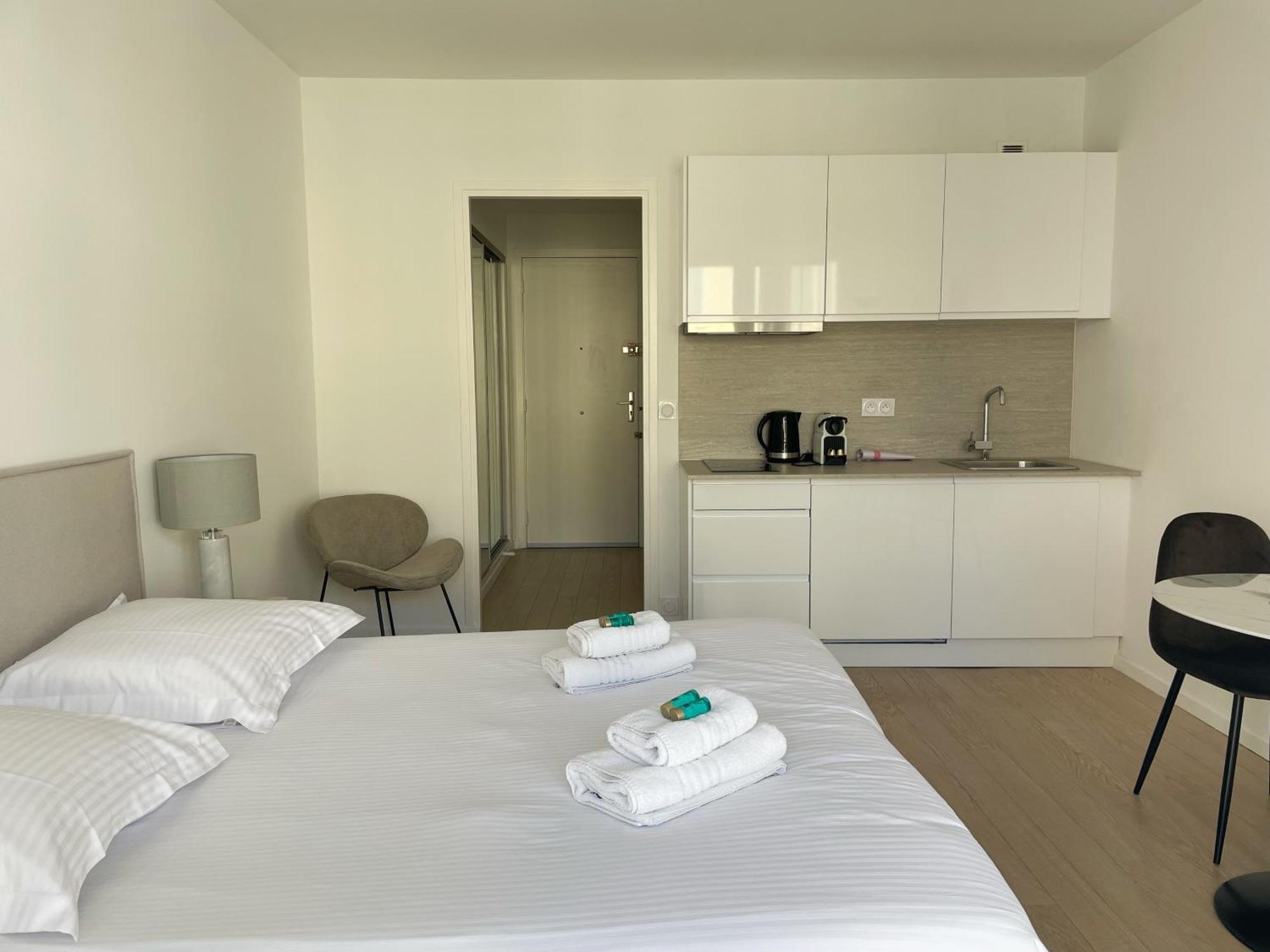 Agence Des Residences - Appartements Prives Du 45 Croisette - Superieur カンヌ 部屋 写真